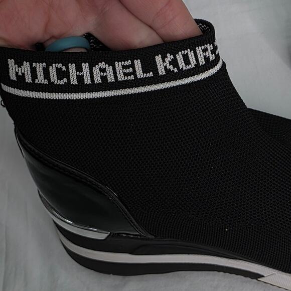 Michael Michael Kors Skyler Black & White Wedge Women's Sneaker Bootie Size 8.5M - Picture 11 of 13